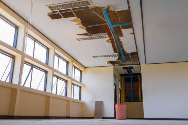 Sewage cleanup and water damage restoration in IA