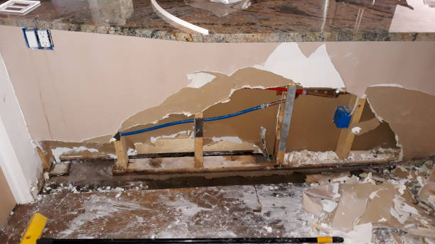 Best Emergency water damage restoration  in Indnola, IA